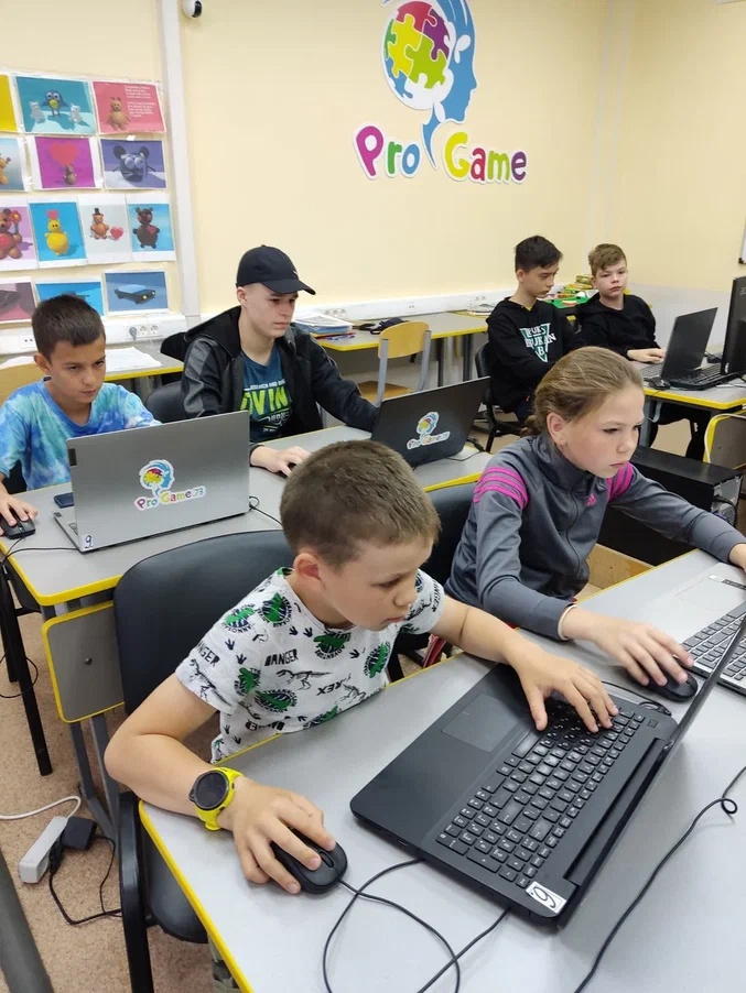 Летний лагерь в школе программирования для детей 8-13лет Ульяновск