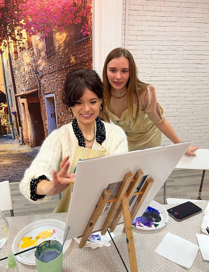 Студия рисования для взрослых на Менделеевской