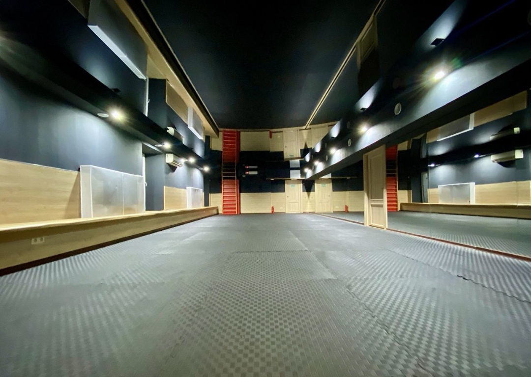 Секция карате в Москве для детей от 4Х лет Метро Октябрьское поле 